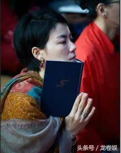 在妈妈王菲肚子里时就与佛结缘!