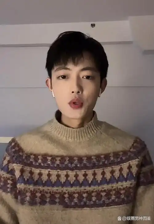 长相神似肖战的三位玖月不是最像这位女网红才是