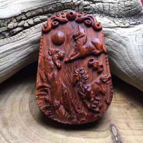 印度小叶紫檀虎马狗三合局牌子紫檀寅午戌吊坠挂件 命理木牌配饰