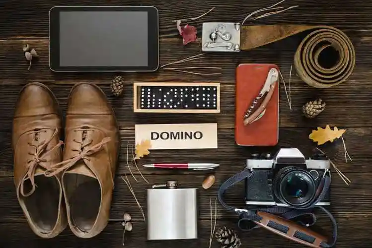 复古旅游必备物品