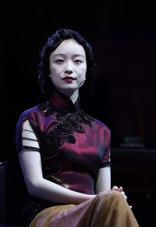 倪妮不要再沉迷精修宇宙好吗难道美女不发美照发丑照吗