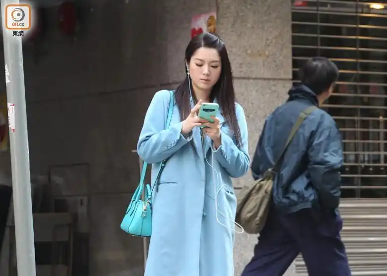 郭富城前女友苟芸慧变瘦了紧黏最帅富二代汤珈铖