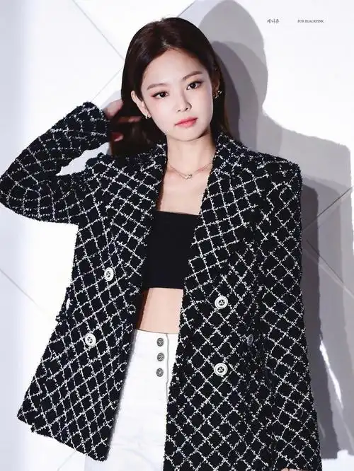 跟着jennie学穿搭