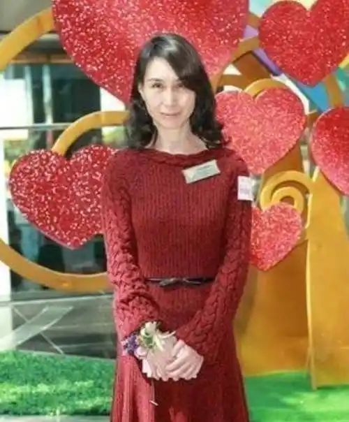 颜值最被低估的赌王女儿年轻时撞脸邱淑贞结婚23年突然离婚