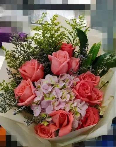 【我是树洞】朋友圈里的老师,已经在晒妇女节的礼物了!