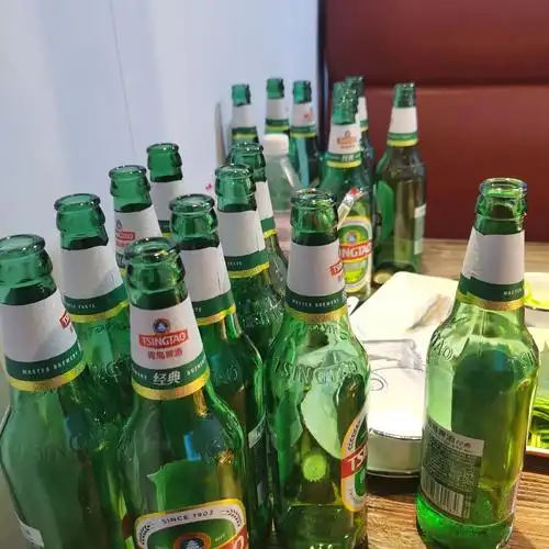 孤独的酒一个人喝,20瓶!回天连喝80后! - 抖音