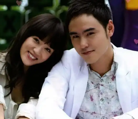 回顾陈乔恩情断霍建华43岁嫁给小9岁男友如今她幸福吗