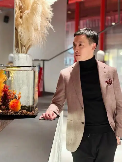 成熟男士穿搭如何驾驭好颜色