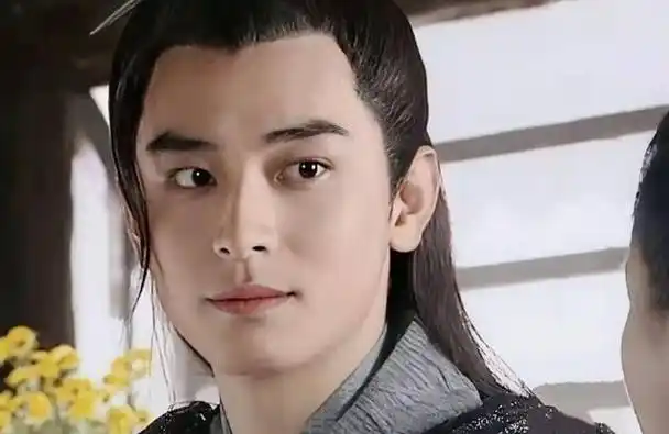 提及古装剧中的俊朗男星,众多观众脑海中率先浮现的便是古天乐与