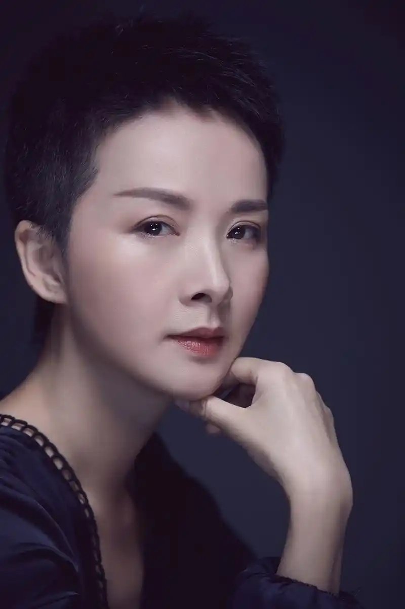 谢兰:我这辈子做得最正确的决定,就是39岁高龄为丈夫生儿子