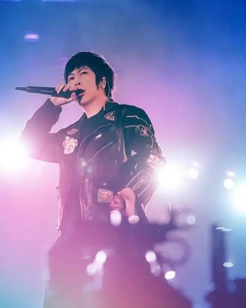 五月天阿信晒图感谢粉丝祝福表示做好自己疑似回应假唱风波