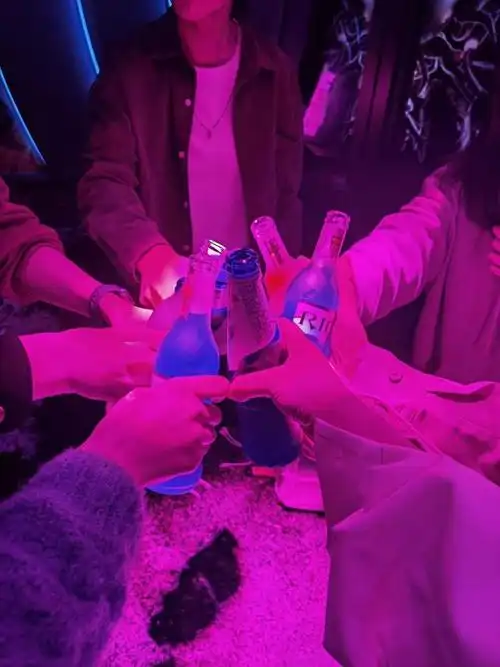 以案说法:男子去ktv被控强奸,律师说出体位疑问后,当庭释放