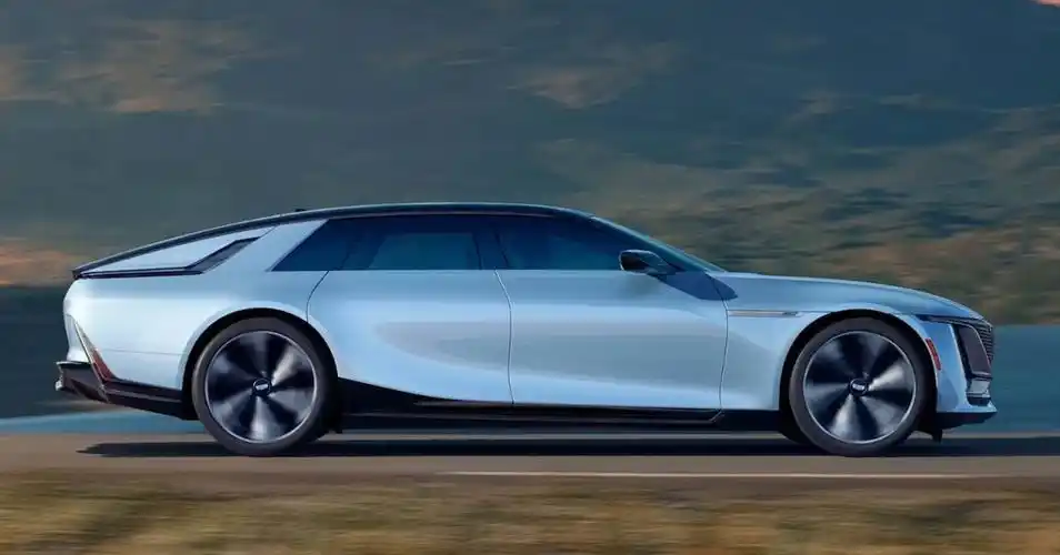 凯迪拉克最贵轿车!折合人民币约244万元 还带"女神"徽标_懂车帝