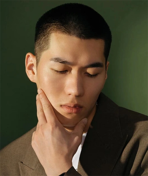 经典帅气寸头发型 检验颜值的标准_男士短发 - 美发站