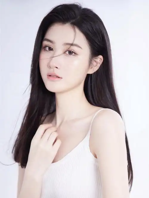 szbusp">叶子,女,12月26日出生于浙江省丽水市,中国内地女演员 span