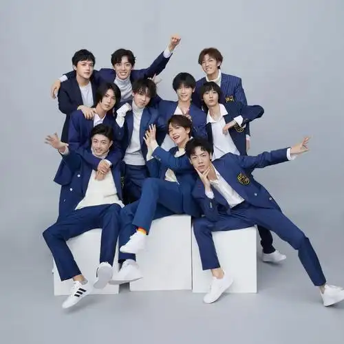 又是11人男团口袋学长团汇集tf家族偶练青你声入人心创造营选手一起玩