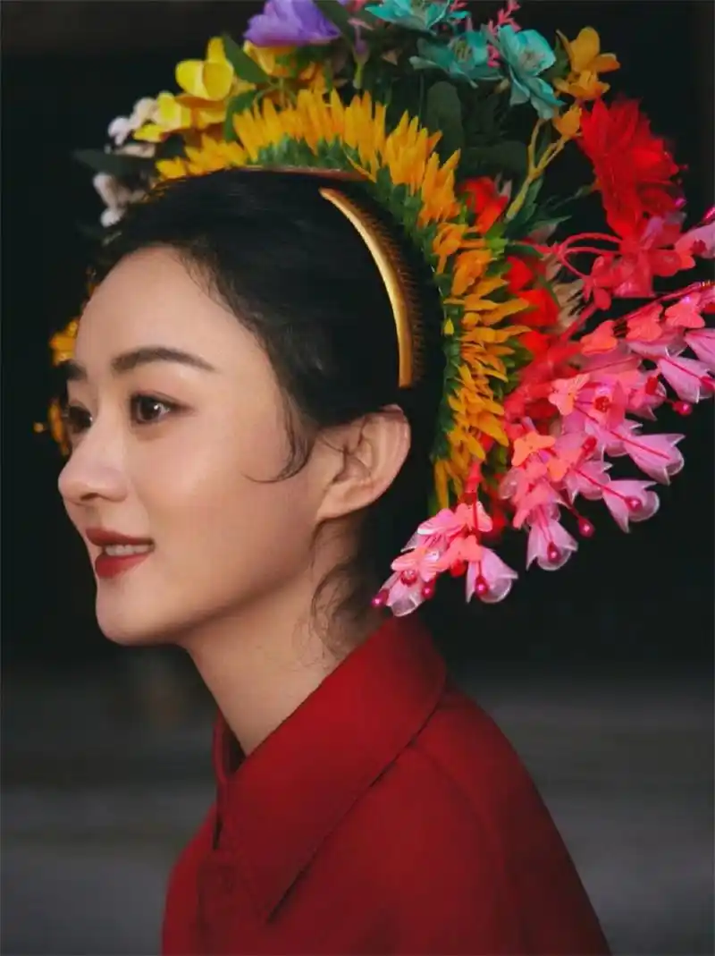 明星仿妆第二弹-赵丽颖蟳埔女  最近,网上掀起了一股明星仿妆的热潮