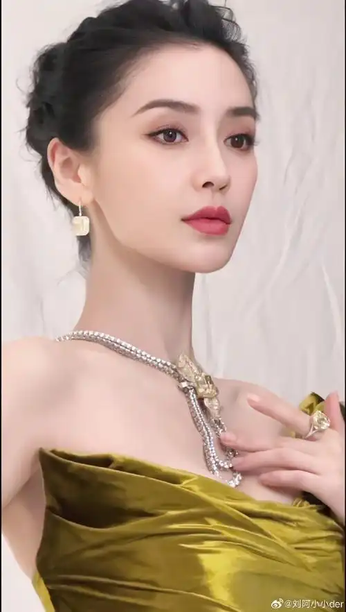 视觉中国拍的angelababy##明星神仙妆造榜##微博变美手册