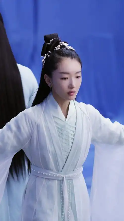 千古玦尘 上古/后池 周冬雨