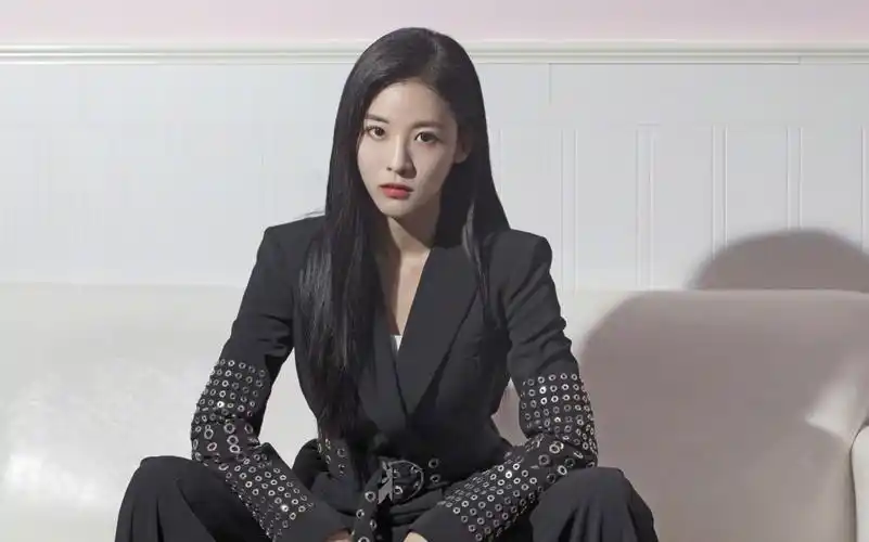 孙芮今天终于能见到我哥了快乐源泉孙芮