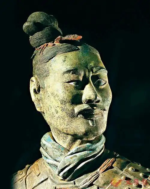 绿脸兵马俑现陕博馆 民众脑洞大开:「气绿了」