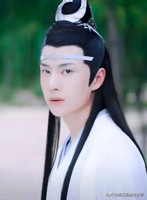 赵丽颖与凤行,陈建斌 肖战 杨幂 檀健次 杨洋 王一博最新动态