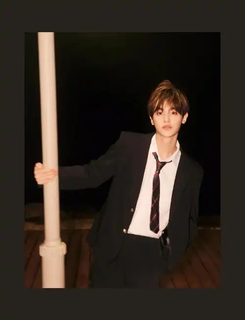 皇权富贵学长们帅惨了