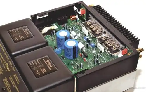 烧友评说麦景图mclntosh 微型音响组合系列 mha100耳筒扩音机