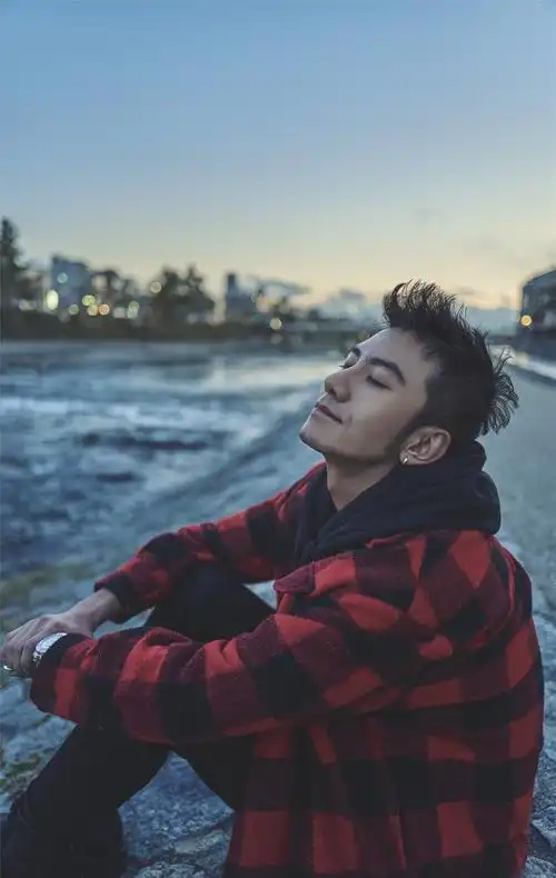 2000_3161竖版 竖屏