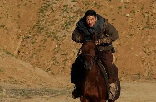 刘德华骑马(资料图)