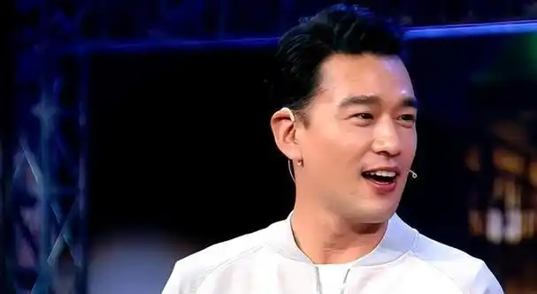 演员王耀庆:为了省房租娶了房东的女儿,结婚22年0绯闻