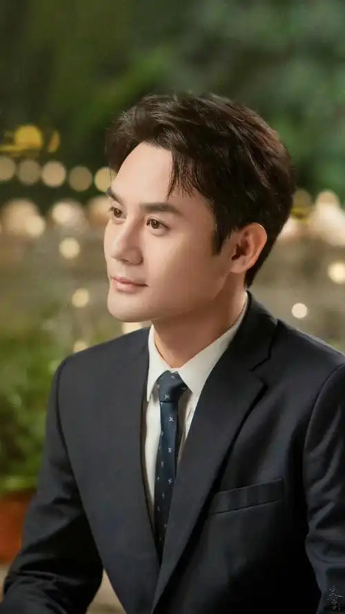 行##王凯说顾南亭没有遗憾了#顾南亭高清原图壁纸最后一波啦@王凯kkw