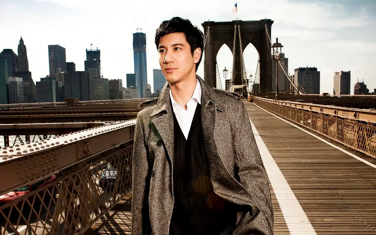 首页 桌面壁纸 王力宏帅气写真高清壁纸上一张下一张查看原图