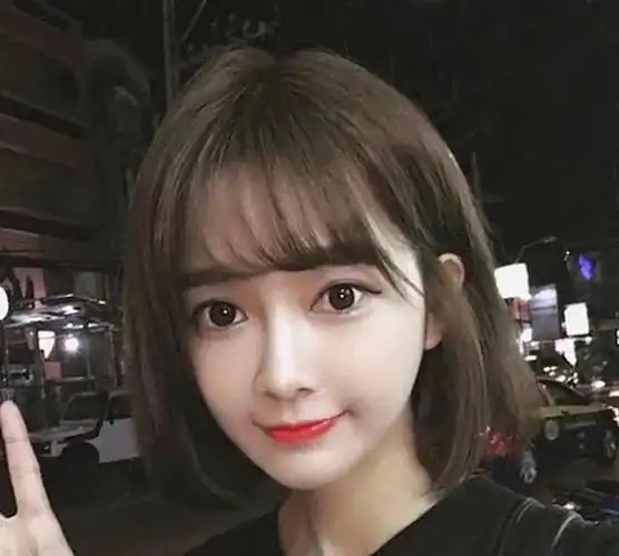 长直发发型设计,直发留什么发型好看图图1