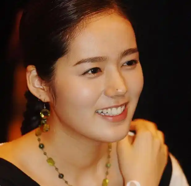 韩佳人最美的一瞬间,迷倒了多少宅男?