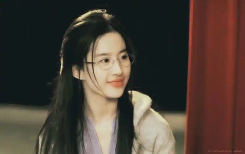 刘亦菲 恋爱通告 眼镜 - 堆糖,美图壁纸兴趣社区