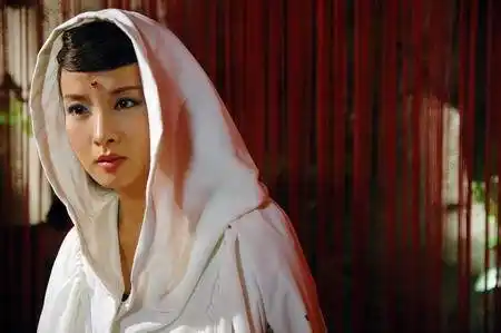 资料图片:国家话剧院女演员--谢兰