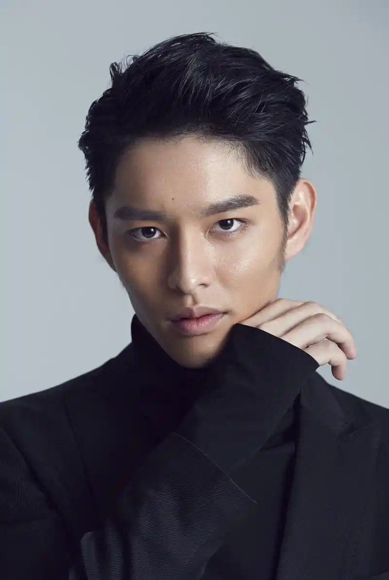 从棒球小子到影坛新秀曹佑宁突破自我获业内认可