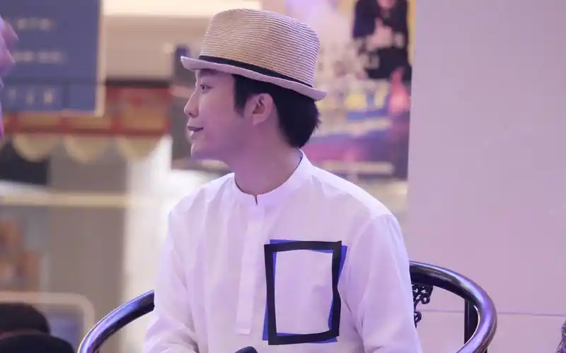 李玉刚20110131春节吉林关东大拜年天池雨花石