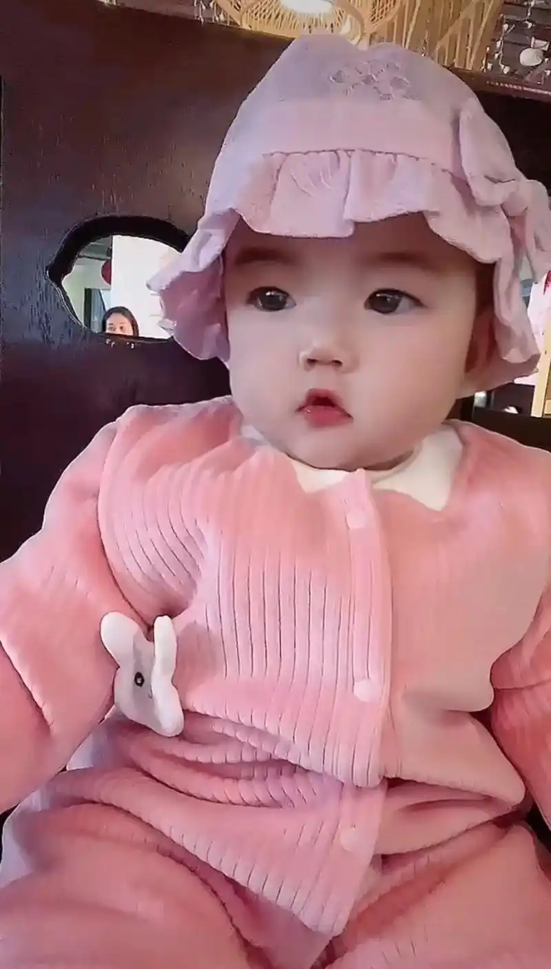 胖嘟嘟小可爱 #骗你生女儿 #呆萌呆萌 #吃了乌梅子酱的小 - 抖音