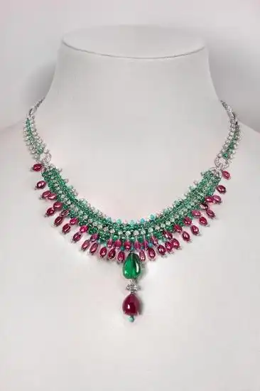 图3:全新beaut07s du monde高级珠宝系列opuntia项链