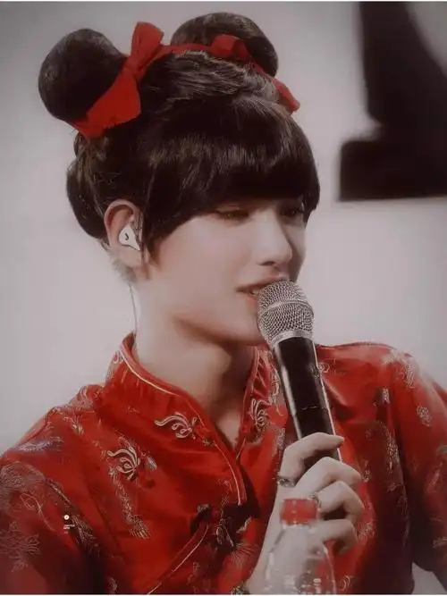 30位男扮女装的男明星你能认出几个