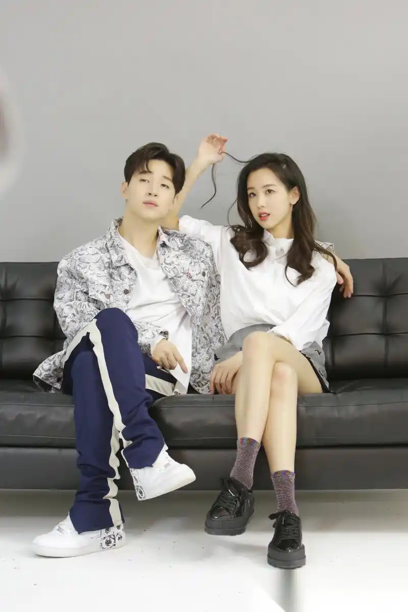 陈都灵陈都灵如果爱台历大片:春之明媚