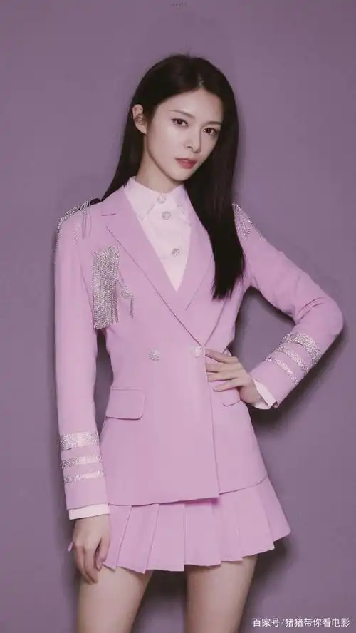 傅菁:秀丽端庄,国色天资