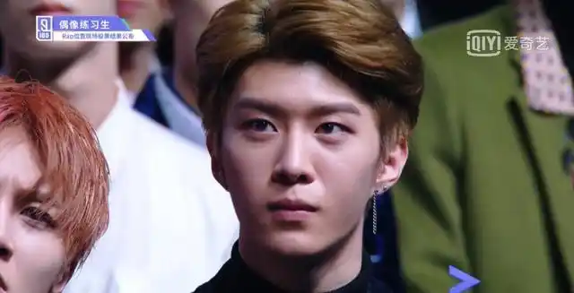 范冰冰中学照曝光和范丞丞一点不像这张照片足以证明她没整容