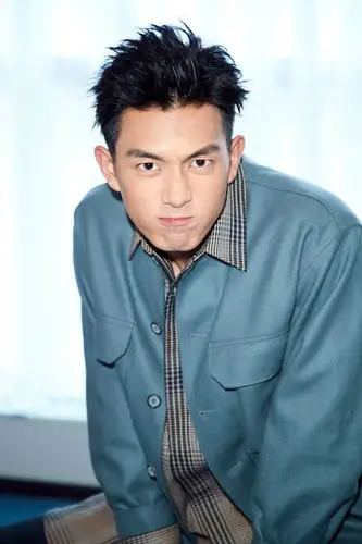 李现曝高颜值撩妹浴缸写真你的新男友已上线