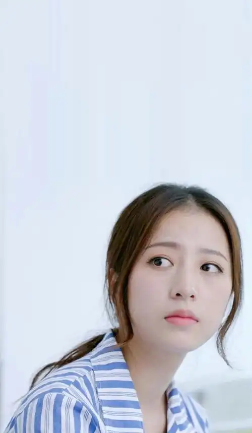 十七岁在《巴啦啦小魔仙》里饰演侍女,如今成男神收割机|周雨彤|收割