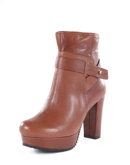 女款暗棕色牛皮超高跟矮靴