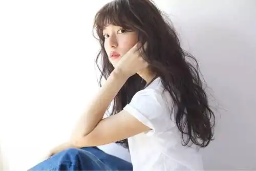 25款长发女生也可以很酷