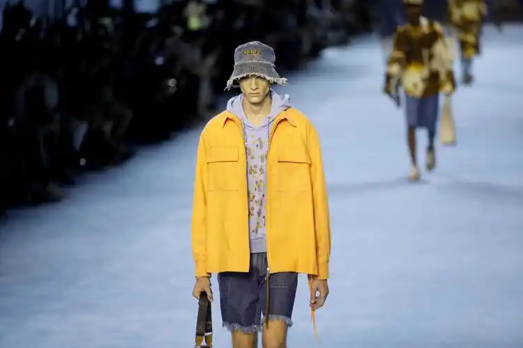 米兰男装周芬迪品牌时装秀